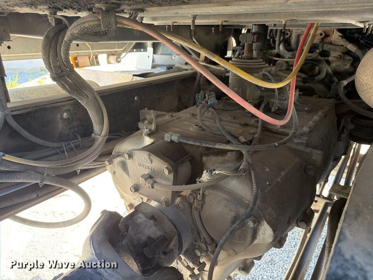 image for item FU4500 2005 Mack Granite CV713 ready mix truck