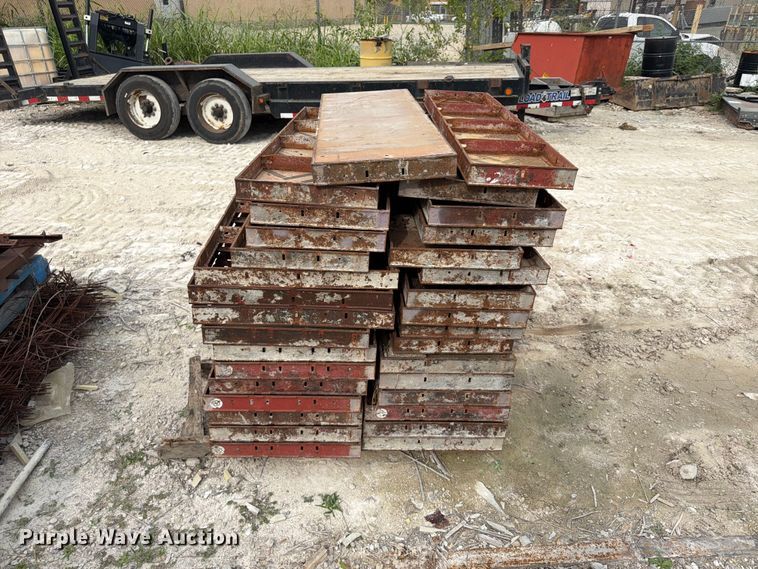 image for item FU4520 Miscellaneous concrete forms