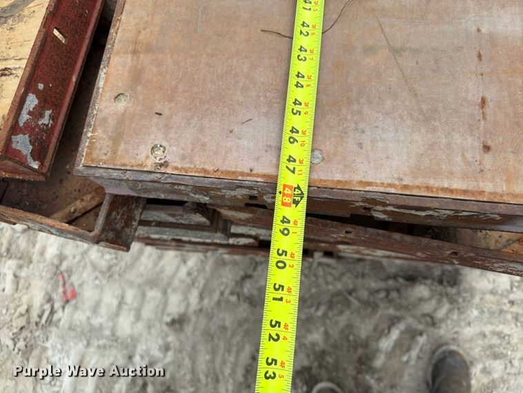 image for item FU4520 Miscellaneous concrete forms