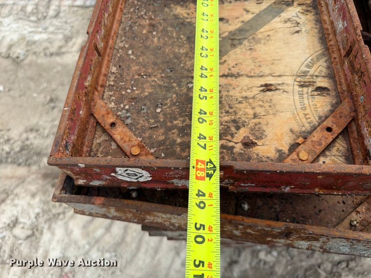 image for item FU4520 Miscellaneous concrete forms