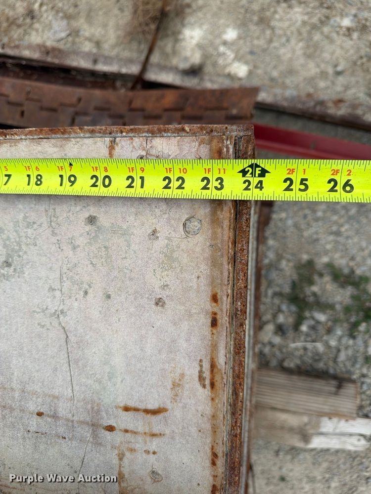 image for item FU4520 Miscellaneous concrete forms
