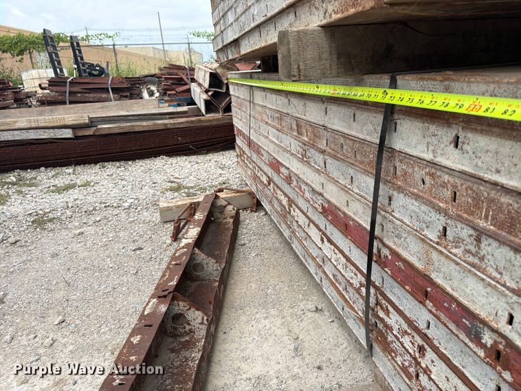image for item FU4520 Miscellaneous concrete forms