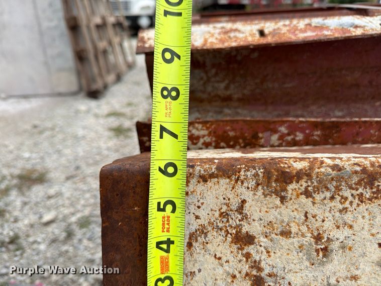 image for item FU4520 Miscellaneous concrete forms