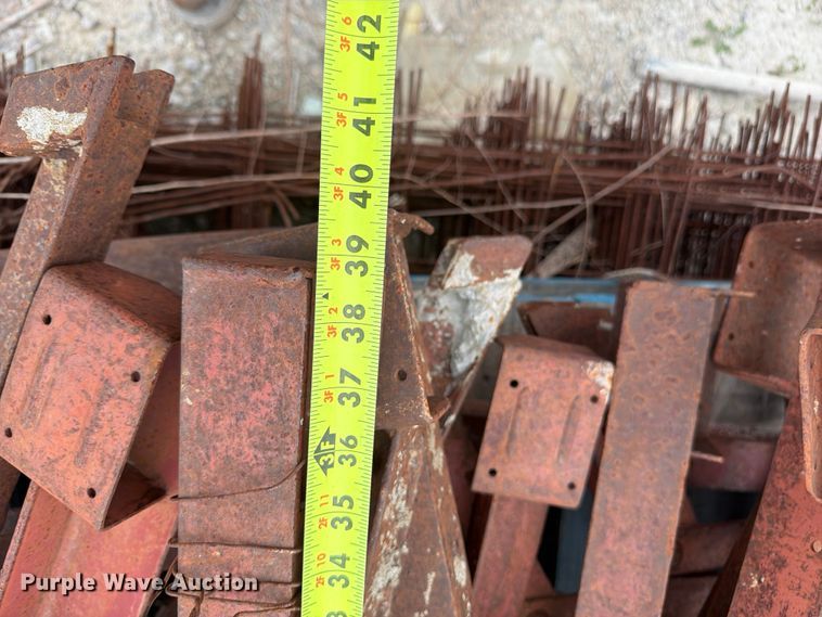 image for item FU4520 Miscellaneous concrete forms