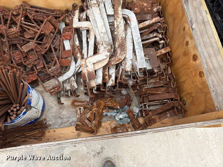 image for item FU4520 Miscellaneous concrete forms
