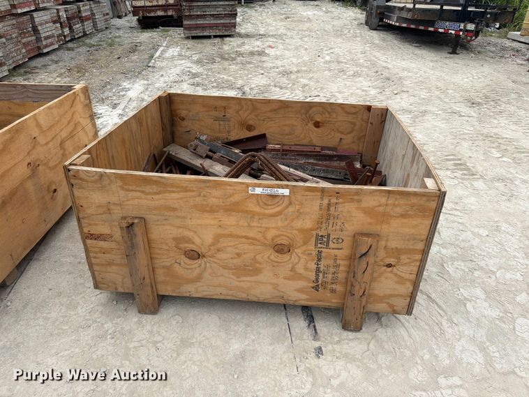 image for item FU4520 Miscellaneous concrete forms