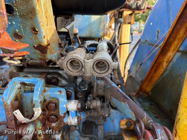 image for item FU4521 Long 1563 tractor