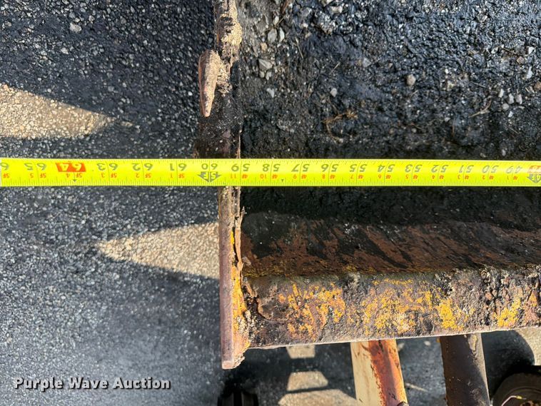 image for item FU4521 Long 1563 tractor