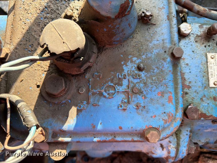 image for item FU4521 Long 1563 tractor