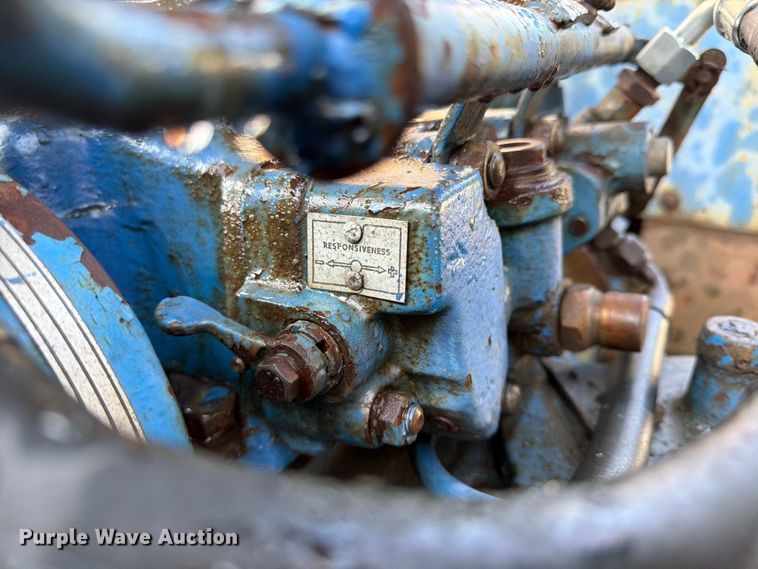 image for item FU4521 Long 1563 tractor
