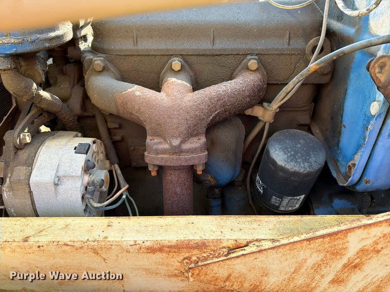 image for item FU4521 Long 1563 tractor