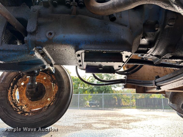 image for item FU4521 Long 1563 tractor