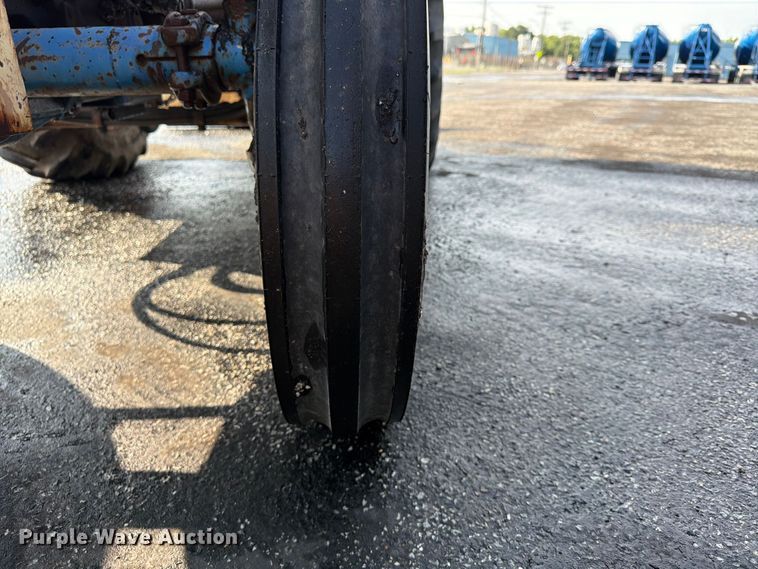 image for item FU4521 Long 1563 tractor