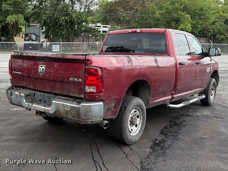 image for item FU4527 2015 RAM 2500 Crew Cab pickup truck