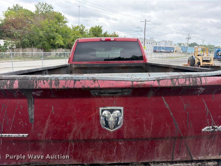 image for item FU4527 2015 RAM 2500 Crew Cab pickup truck