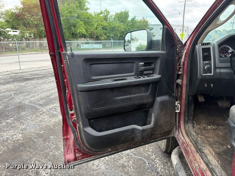 image for item FU4527 2015 RAM 2500 Crew Cab pickup truck