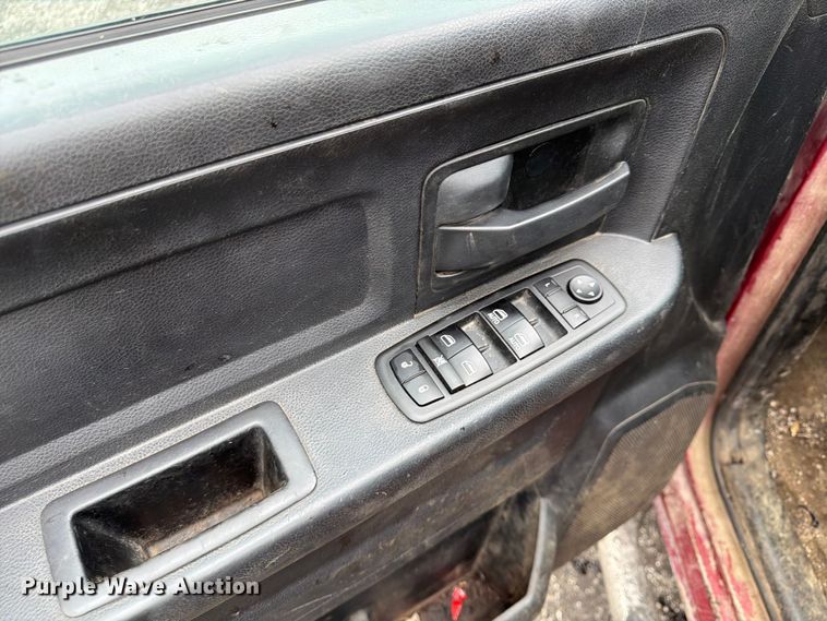 image for item FU4527 2015 RAM 2500 Crew Cab pickup truck