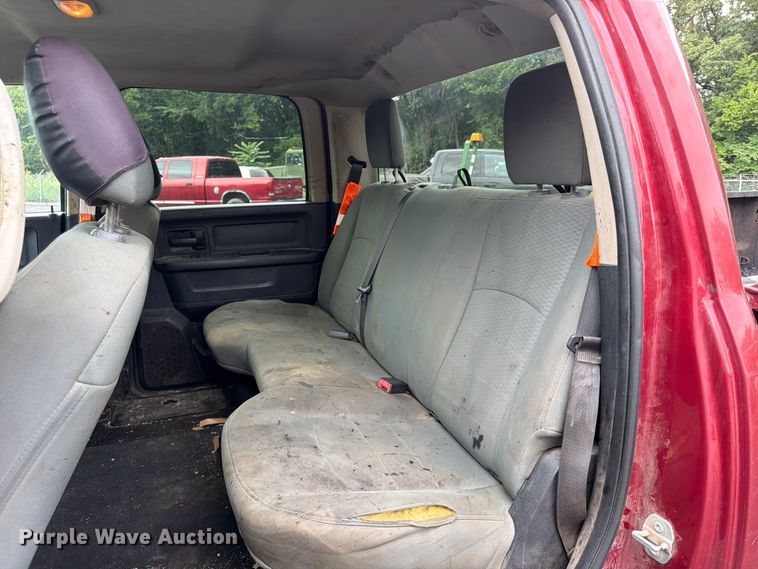 image for item FU4527 2015 RAM 2500 Crew Cab pickup truck