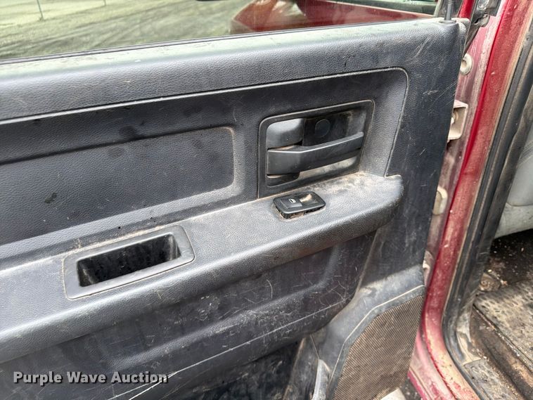 image for item FU4527 2015 RAM 2500 Crew Cab pickup truck
