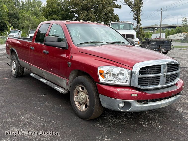image for item FU4528 2008 Dodge Ram 3500 Ext. Cab pickup truck