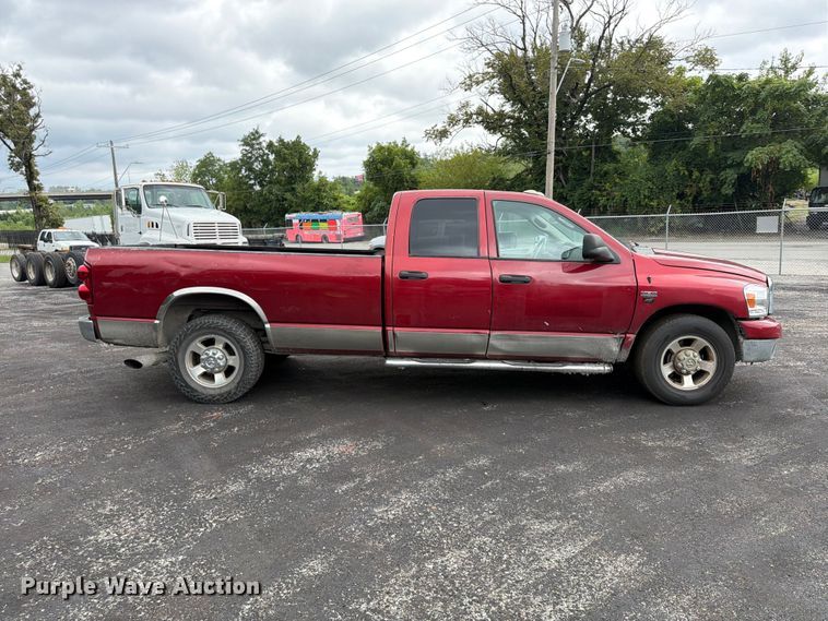 image for item FU4528 2008 Dodge Ram 3500 Ext. Cab pickup truck