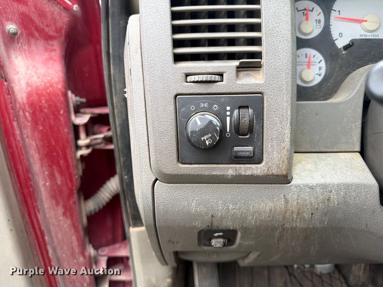 image for item FU4528 2008 Dodge Ram 3500 Ext. Cab pickup truck