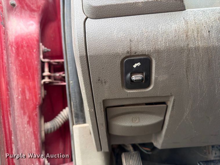 image for item FU4528 2008 Dodge Ram 3500 Ext. Cab pickup truck