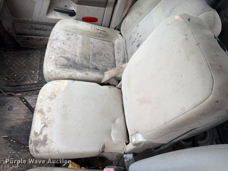 image for item FU4528 2008 Dodge Ram 3500 Ext. Cab pickup truck