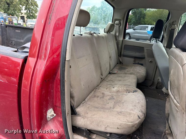 image for item FU4528 2008 Dodge Ram 3500 Ext. Cab pickup truck