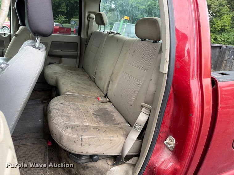 image for item FU4528 2008 Dodge Ram 3500 Ext. Cab pickup truck
