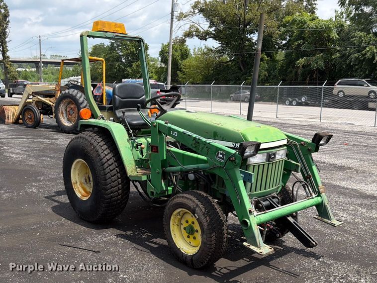 image for item FU4529 John Deere 790 tractor
