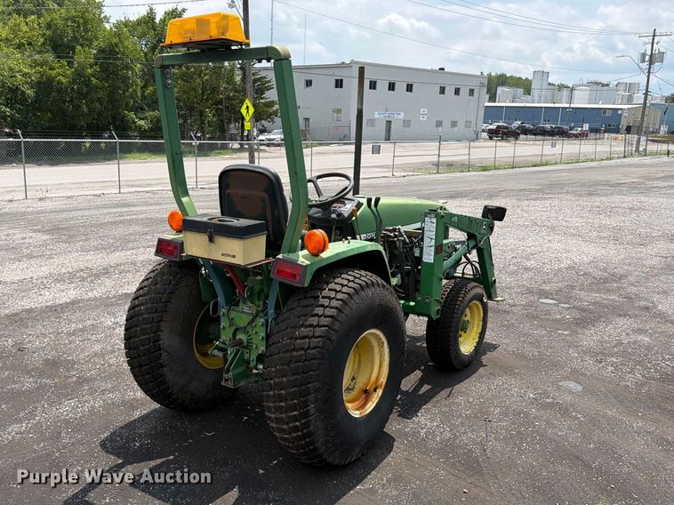 image for item FU4529 John Deere 790 tractor