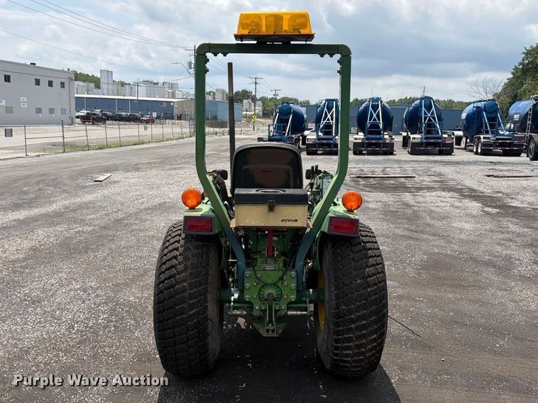 image for item FU4529 John Deere 790 tractor