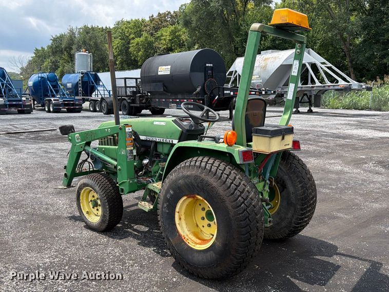 image for item FU4529 John Deere 790 tractor