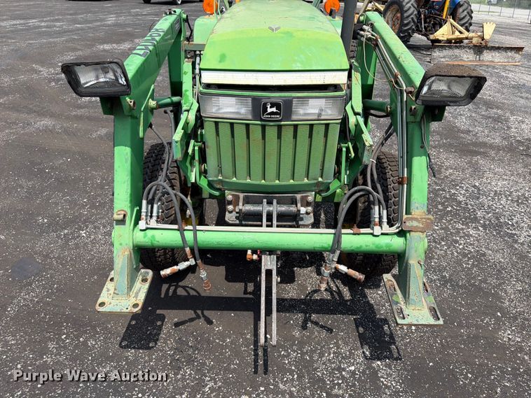 image for item FU4529 John Deere 790 tractor