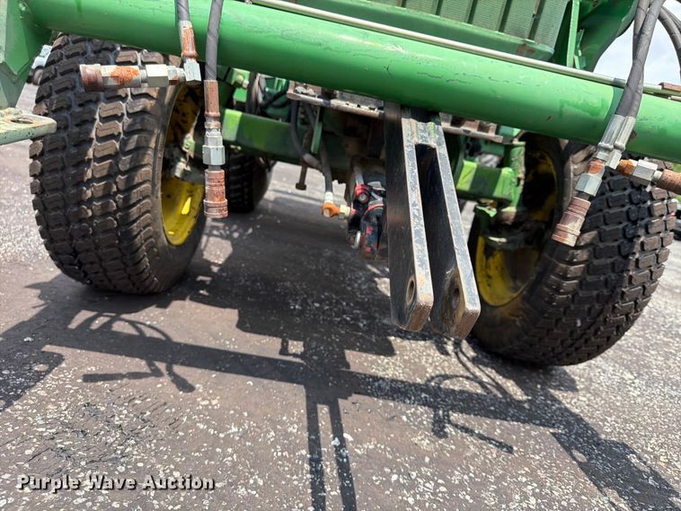 image for item FU4529 John Deere 790 tractor