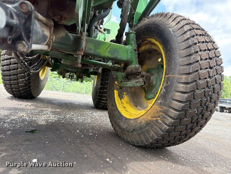 image for item FU4529 John Deere 790 tractor