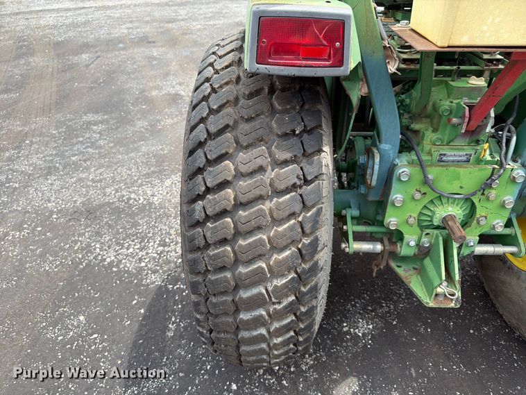image for item FU4529 John Deere 790 tractor