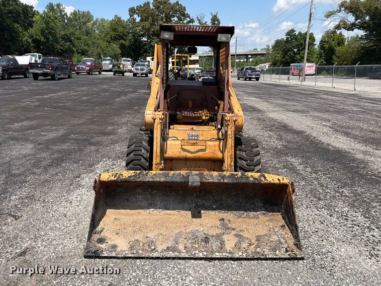 image for item FU4533 Case 1840 skid steer loader