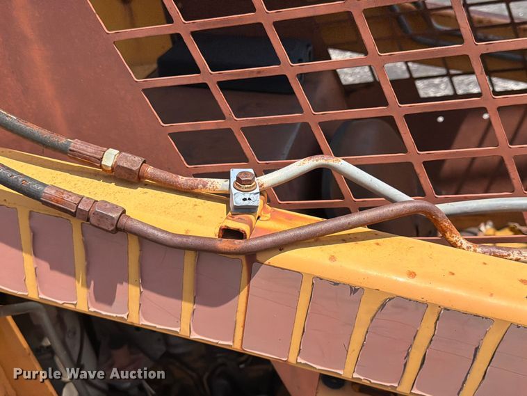 image for item FU4533 Case 1840 skid steer loader