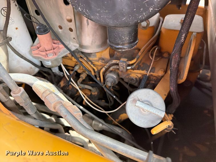 image for item FU4533 Case 1840 skid steer loader