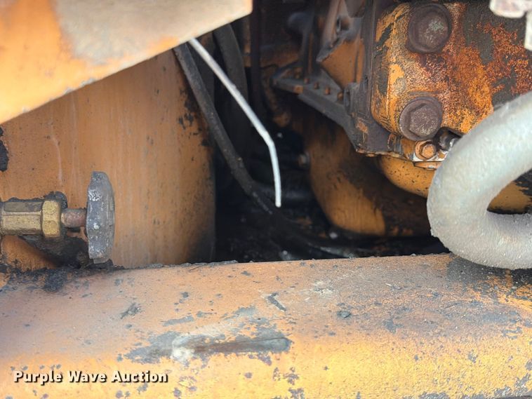 image for item FU4533 Case 1840 skid steer loader