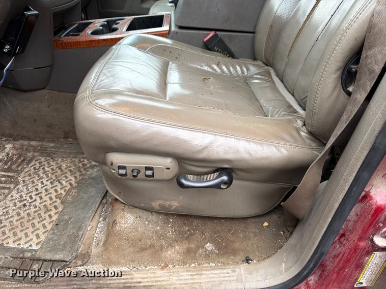 image for item FU4534 2006 Dodge Ram 2500 Crew Cab pickup truck