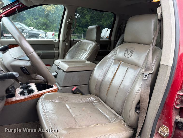 image for item FU4534 2006 Dodge Ram 2500 Crew Cab pickup truck