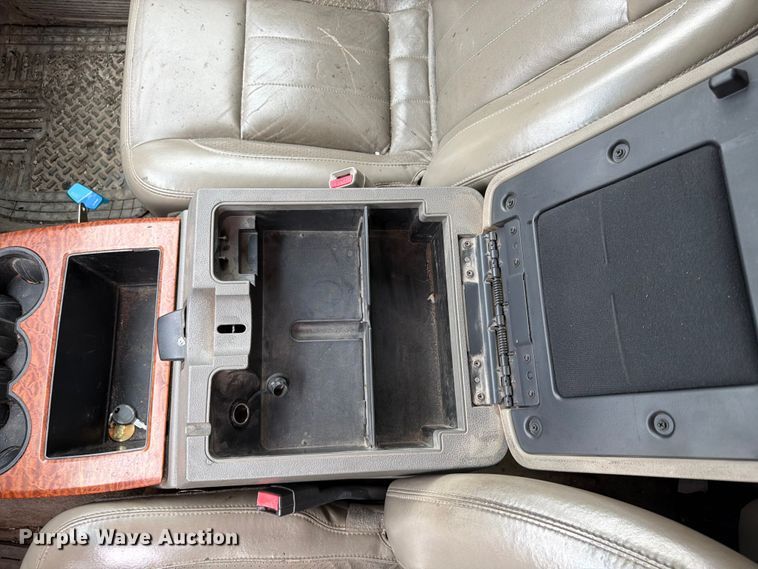 image for item FU4534 2006 Dodge Ram 2500 Crew Cab pickup truck