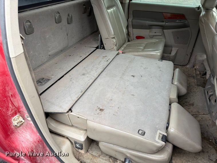 image for item FU4534 2006 Dodge Ram 2500 Crew Cab pickup truck