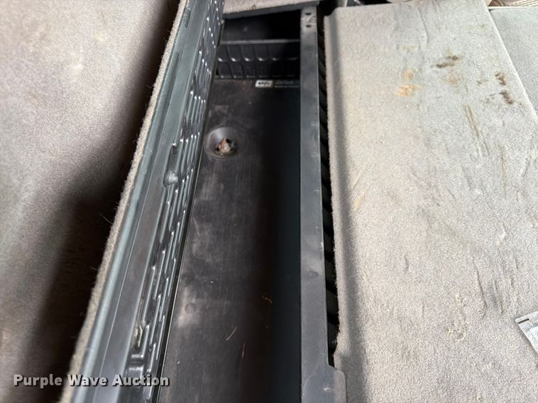 image for item FU4534 2006 Dodge Ram 2500 Crew Cab pickup truck