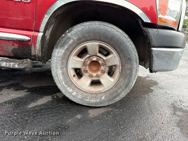 image for item FU4534 2006 Dodge Ram 2500 Crew Cab pickup truck