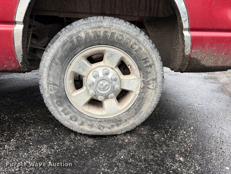 image for item FU4534 2006 Dodge Ram 2500 Crew Cab pickup truck