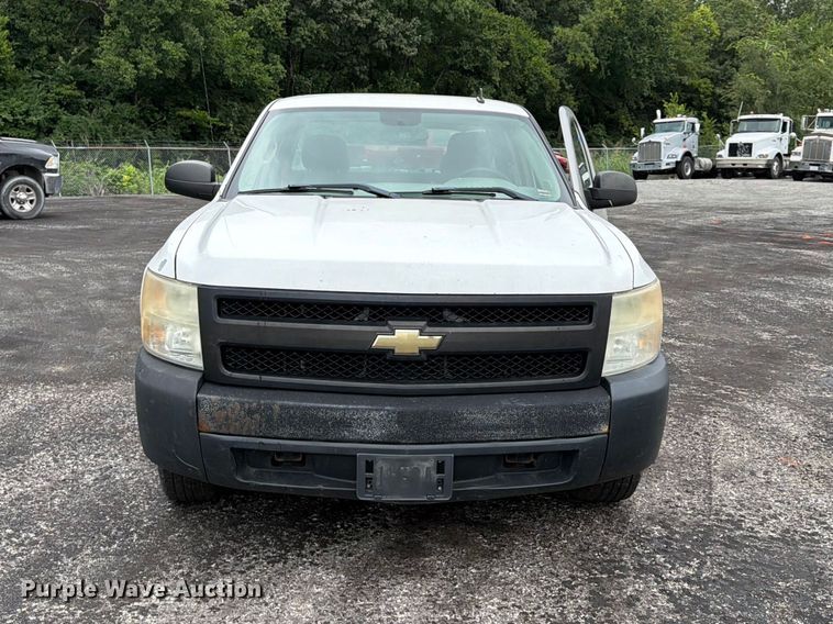 image for item FU4537 2009 Chevrolet Silverado 1500 Ext. Cab pickup truck